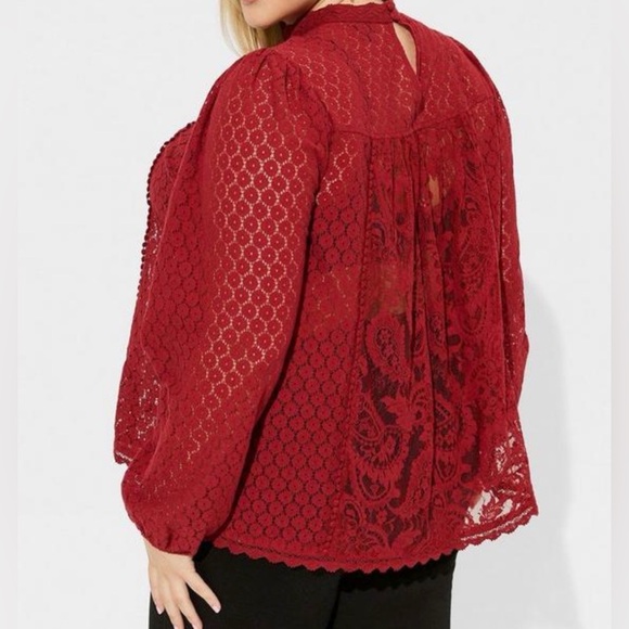 Torrid 4/4X (26) Deep Red Mixed Lace High Neck Top - Picture 5 of 10